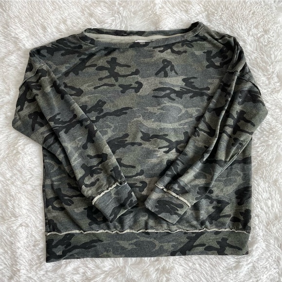 Sundry | Camo Boatneck Slub Knit Sweatshirt, size 1 (small) - Picture 10 of 11